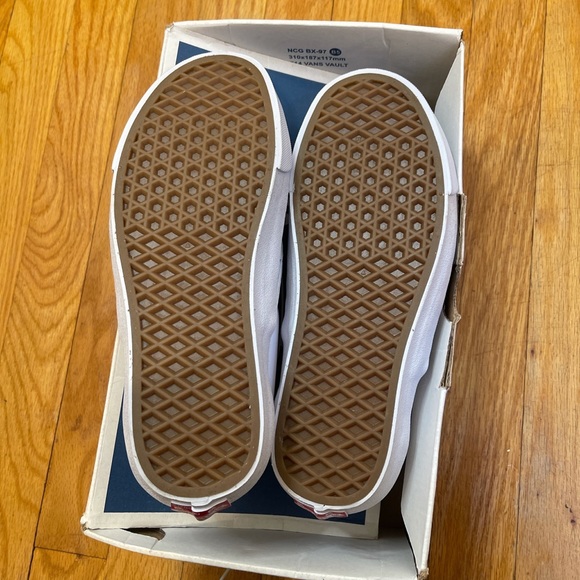 Vans Vault 50th Anniversary Leather Woven Slip On - Picture 8 of 8